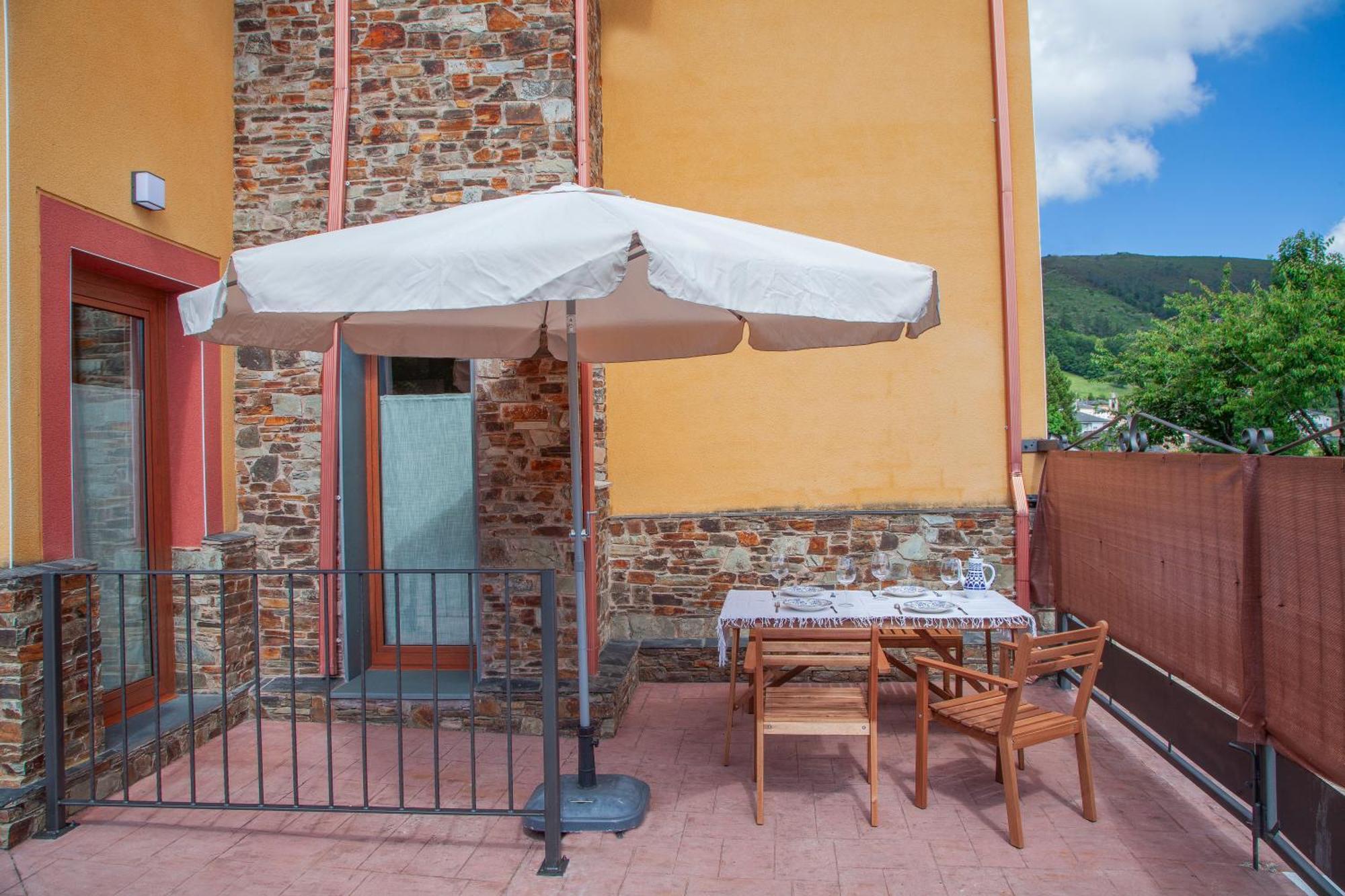 Apartamentos Rurales Tin Turismo Санта-Еулалія-де-Оскос Екстер'єр фото
